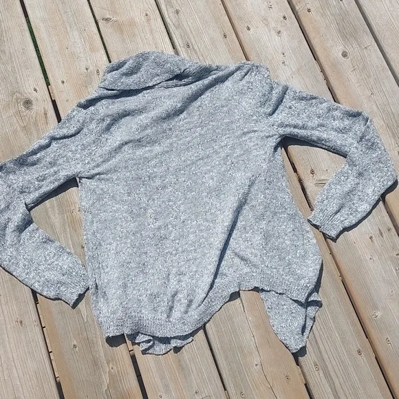 Cardigan - Picture 5 of 5